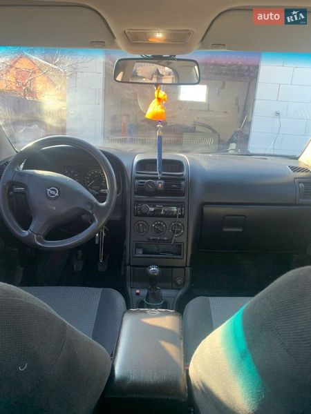 Седан Opel Astra 2003 в Василькове