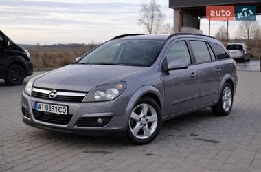 Універсал Opel Astra 2005 в Коломиї