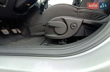 Универсал Opel Astra 2015 в Луцке