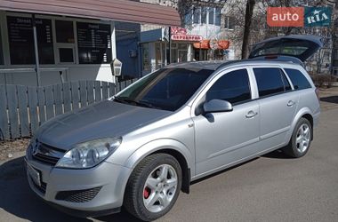 Универсал Opel Astra 2008 в Первомайске