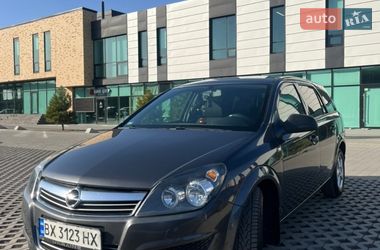 Універсал Opel Astra 2010 в Хмельницькому