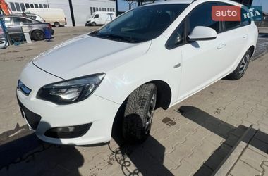 Универсал Opel Astra 2014 в Тернополе