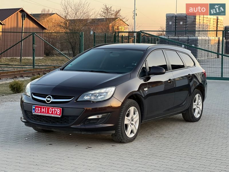 Opel Astra 2014 Opel Astra 2014