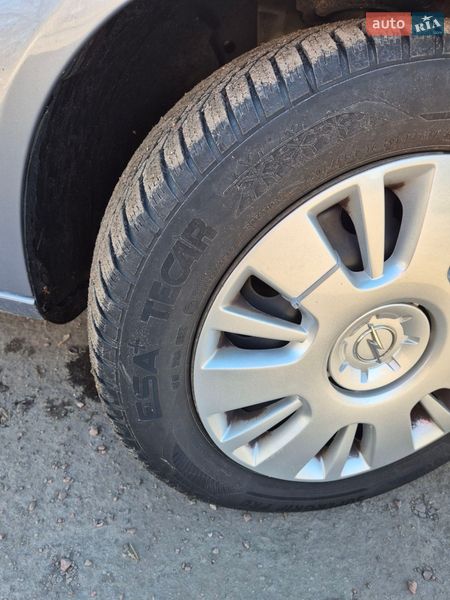 Хетчбек Opel Astra 2008 в Конотопі