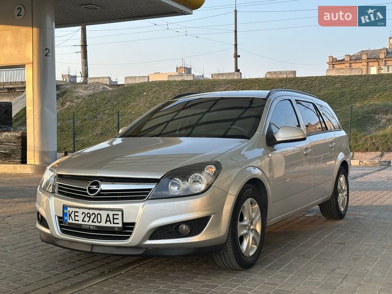 Універсал Opel Astra 2012 в Дніпрі фото 10 Універсал Opel Astra 2012 в Дніпрі