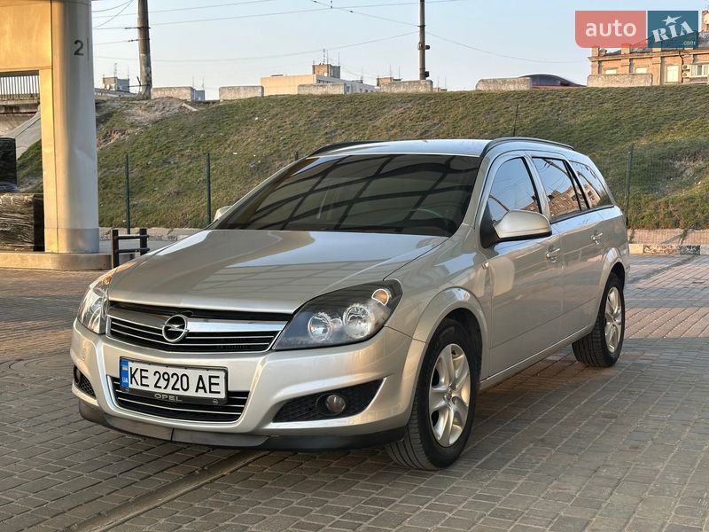 Універсал Opel Astra 2012 в Дніпрі фото 15 Універсал Opel Astra 2012 в Дніпрі