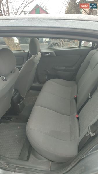 Седан Opel Astra 2007 в Лебедине