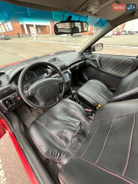 Хэтчбек Opel Astra 1998 в Броварах