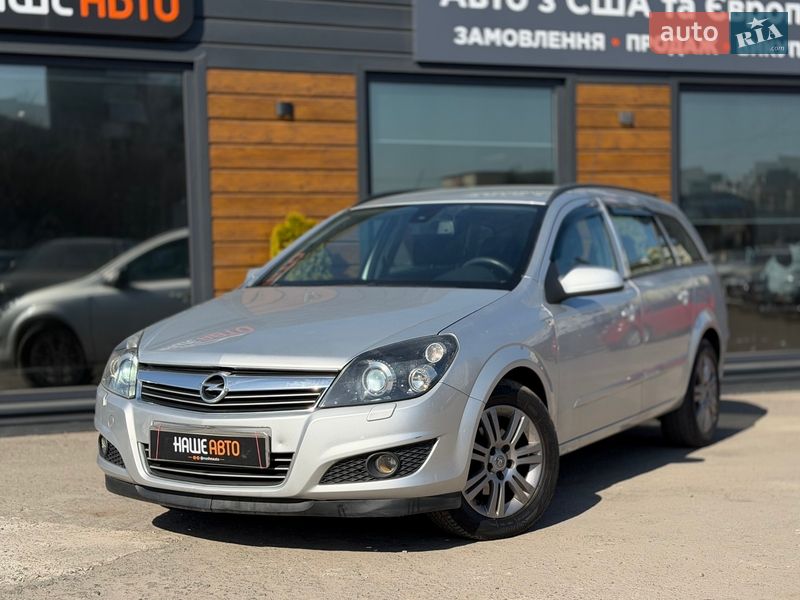Універсал Opel Astra 2008 в Шептицькому