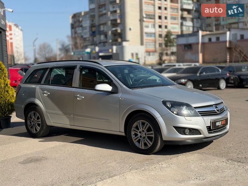 Універсал Opel Astra 2008 в Шептицькому