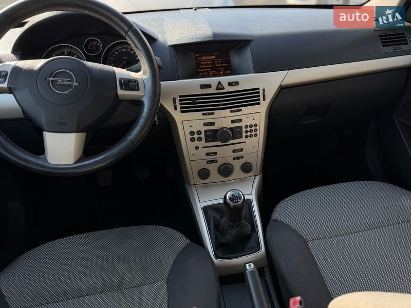 Універсал Opel Astra 2008 в Шептицькому
