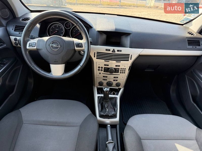 Универсал Opel Astra 2008 в Коломые