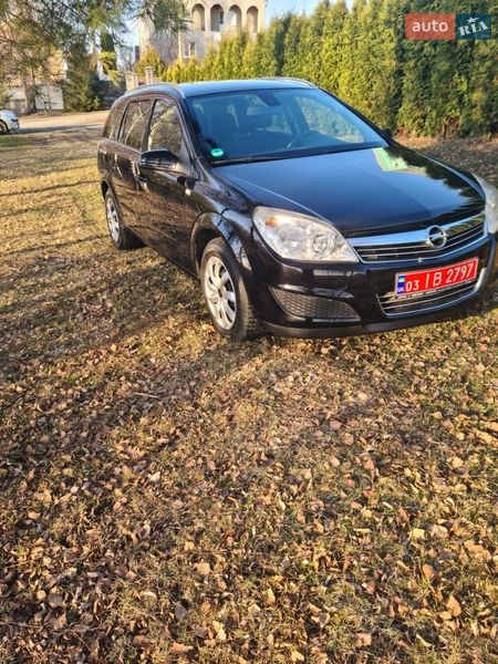 Универсал Opel Astra 2008 в Луцке