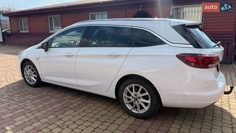 Универсал Opel Astra 2020 в Хмельницком