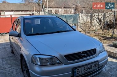 Седан Opel Astra 2001 в Горишних Плавнях