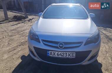 Універсал Opel Astra 2013 в Комсомольському