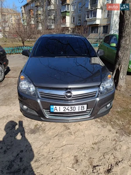Opel Astra 2010