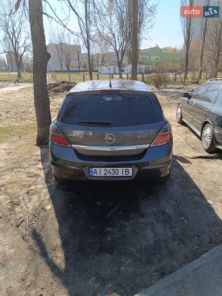 Хэтчбек Opel Astra 2010 в Киеве