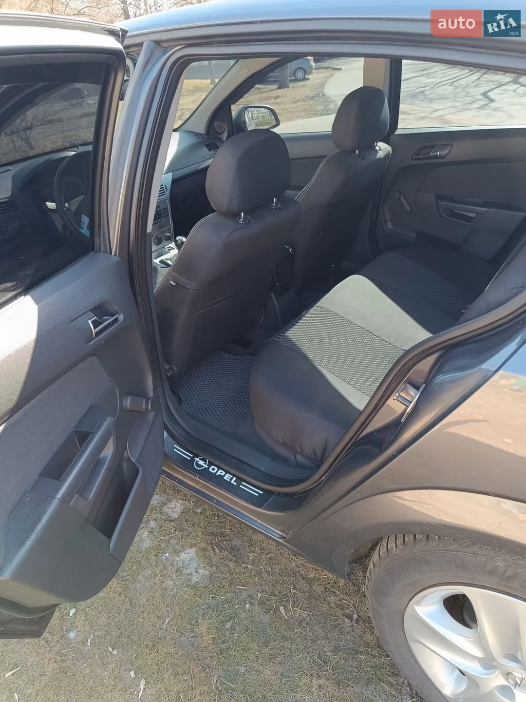 2010 Opel Astra - мініатюра 12