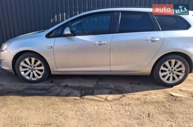 Универсал Opel Astra 2010 в Житомире