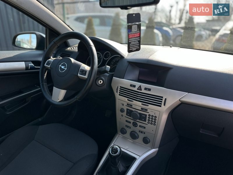 Хэтчбек Opel Astra 2007 в Виннице