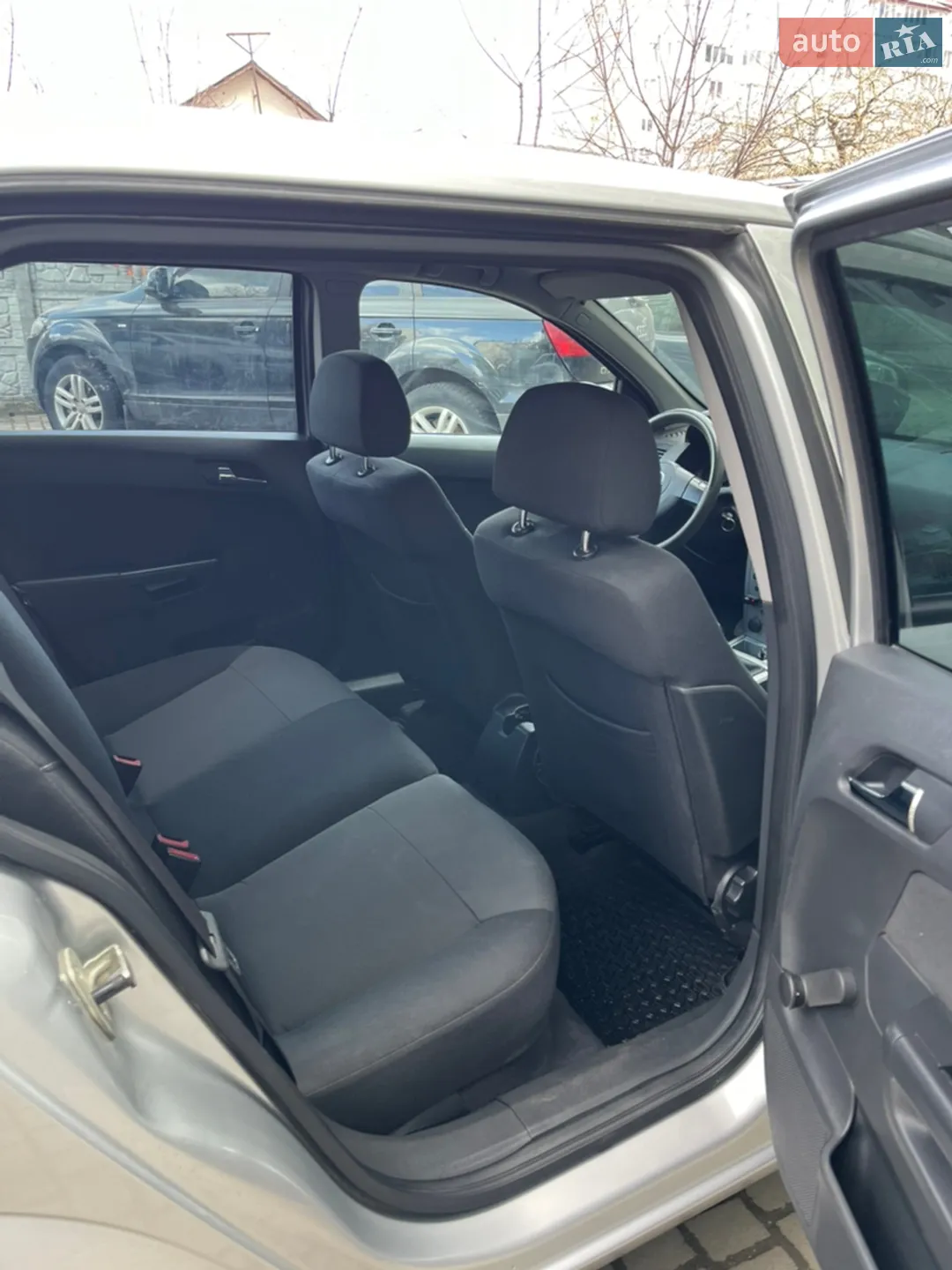 2011 Opel Astra - мініатюра 13