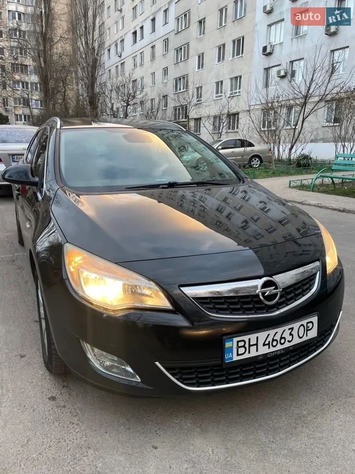 2011 Opel Astra - мініатюра 17