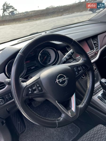 Универсал Opel Astra 2018 в Львове