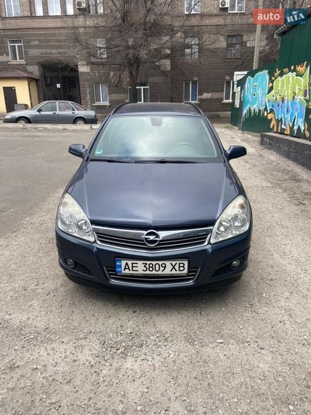 Opel Astra 2009