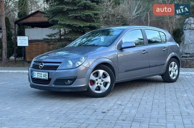 Хетчбек Opel Astra 2004 в Трускавці