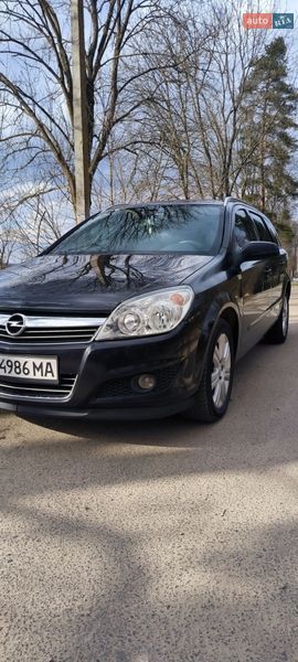 Opel Astra 2009
