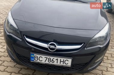 Универсал Opel Astra 2014 в Львове