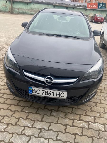 Opel Astra 2014