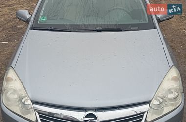 Универсал Opel Astra 2008 в Тетиеве