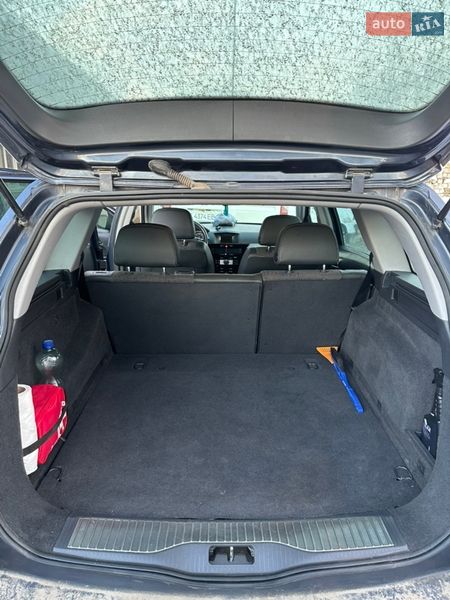 Універсал Opel Astra 2008 в Чернівцях