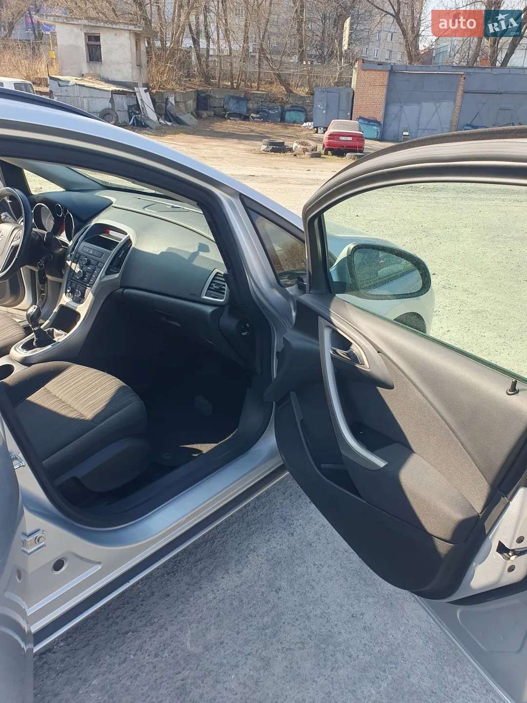 2011 Opel Astra - мініатюра 17