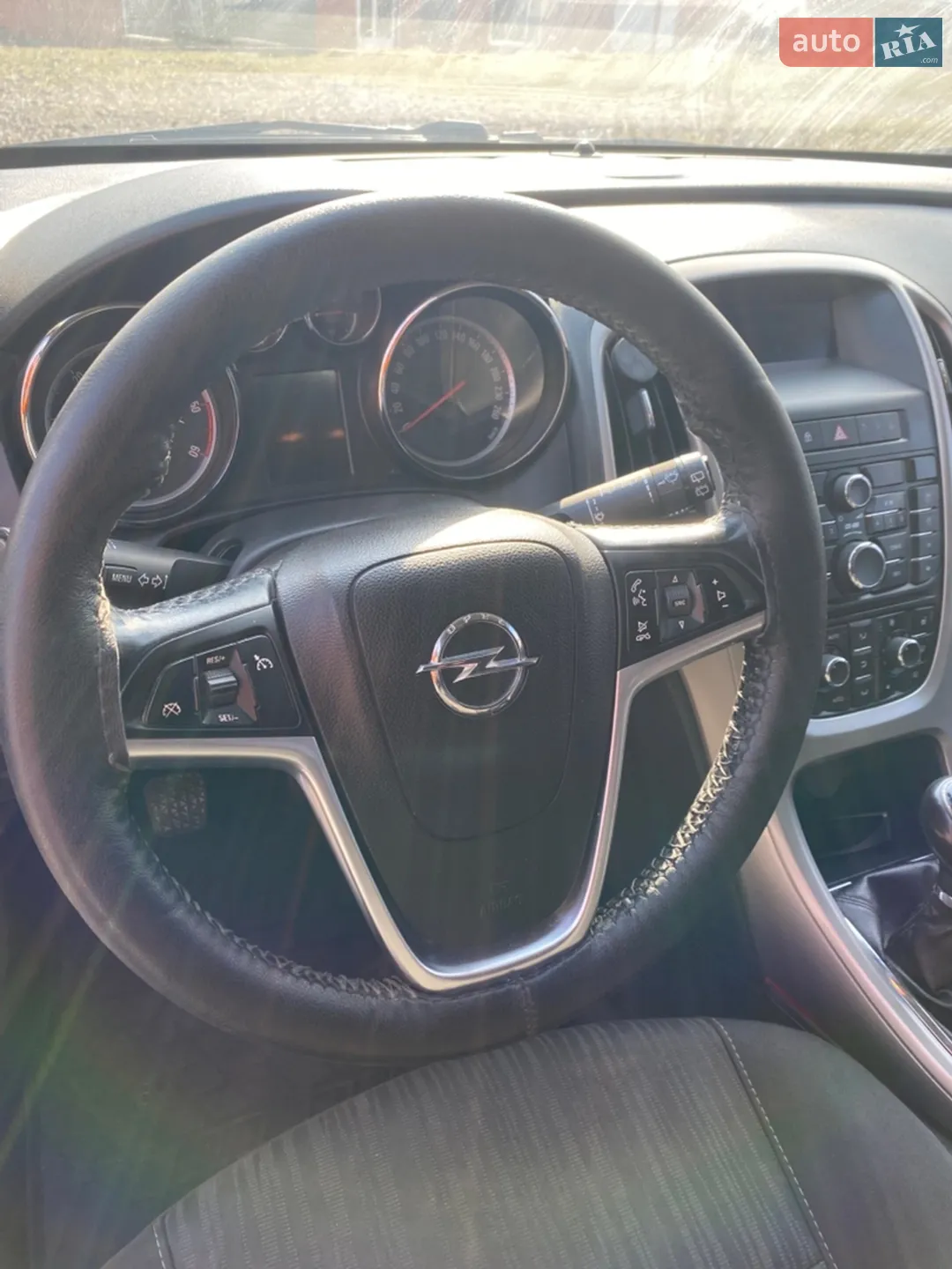 2011 Opel Astra - мініатюра 16