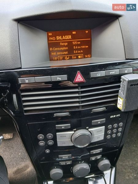 Универсал Opel Astra 2010 в Тернополе
