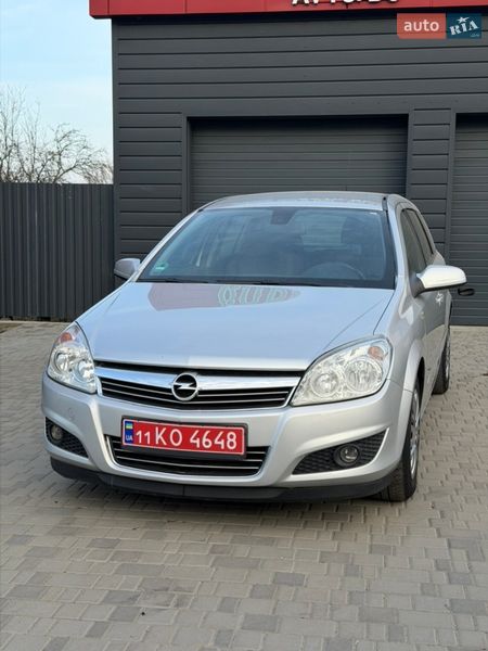 Универсал Opel Astra 2009 в Белой Церкви