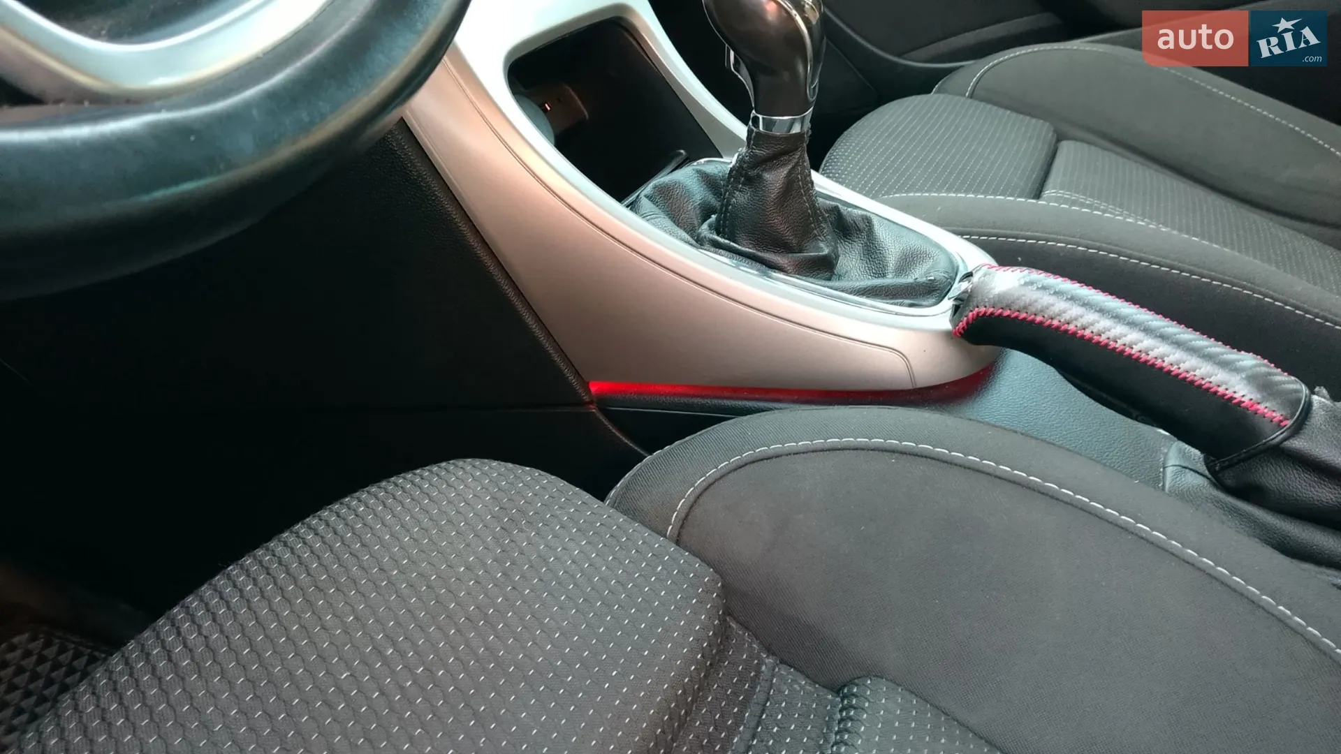 2011 Opel Astra - мініатюра 13