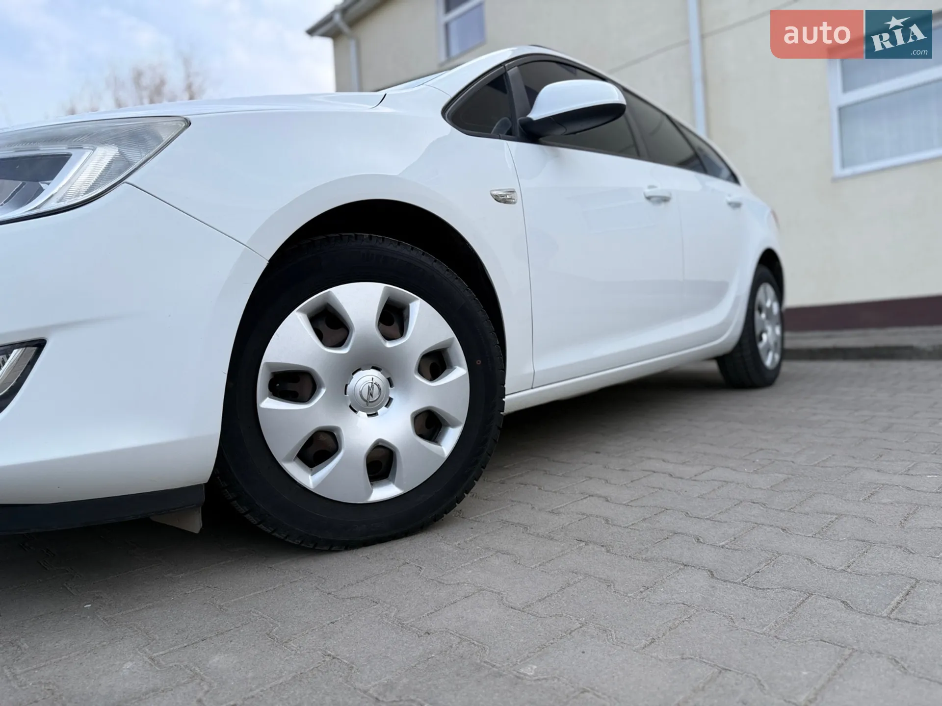 2011 Opel Astra - мініатюра 6