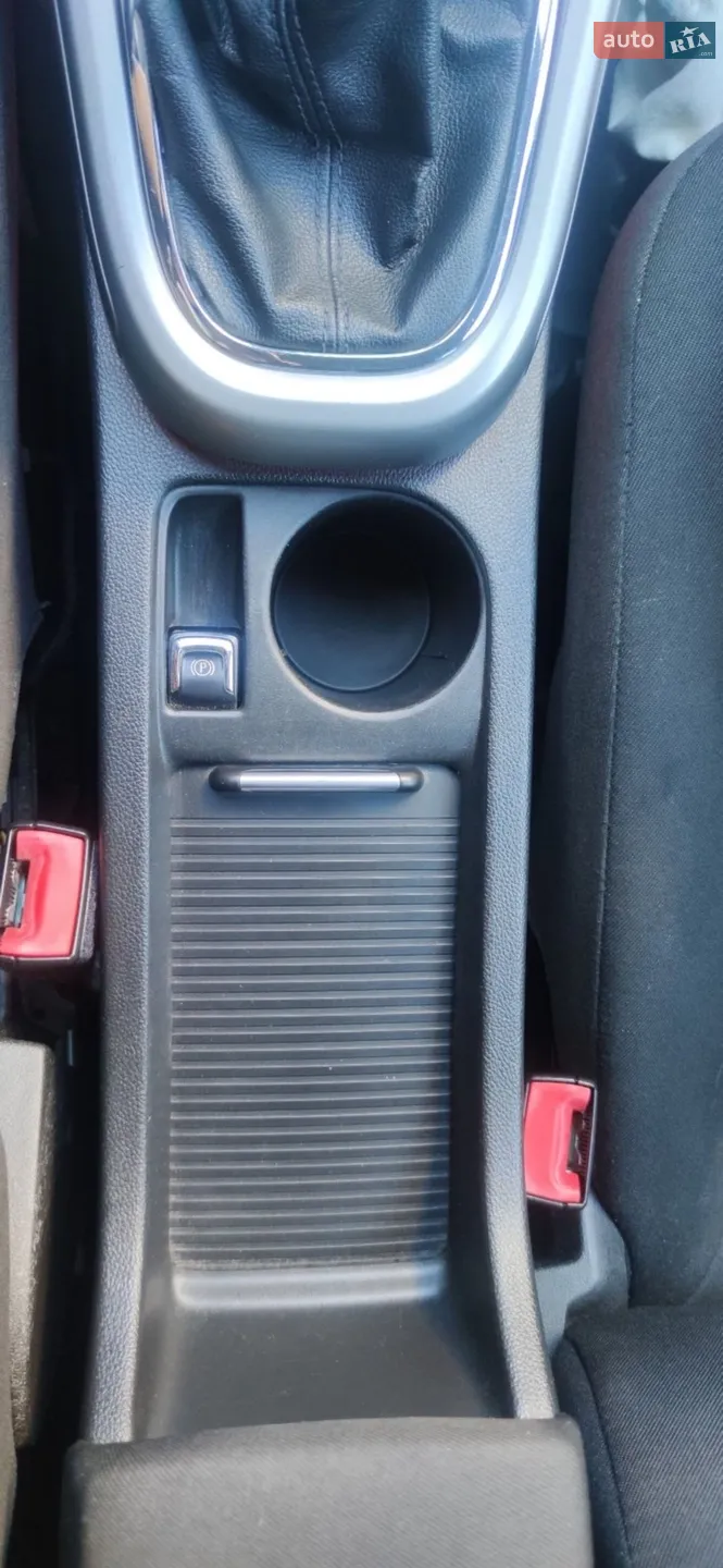 2011 Opel Astra - мініатюра 13