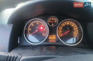 Универсал Opel Astra 2008 в Чугуеве