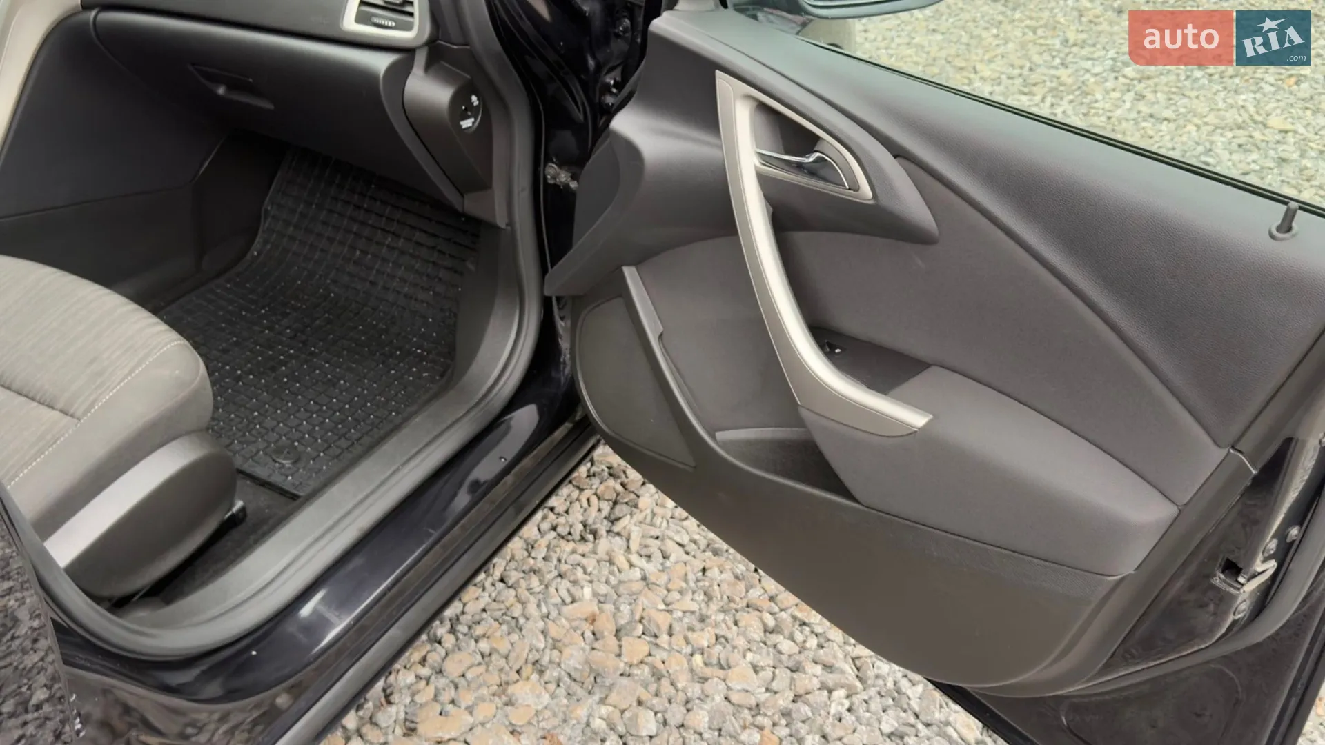 2011 Opel Astra - мініатюра 9