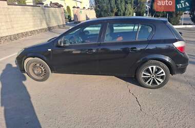 Хэтчбек Opel Astra 2004 в Белой Церкви