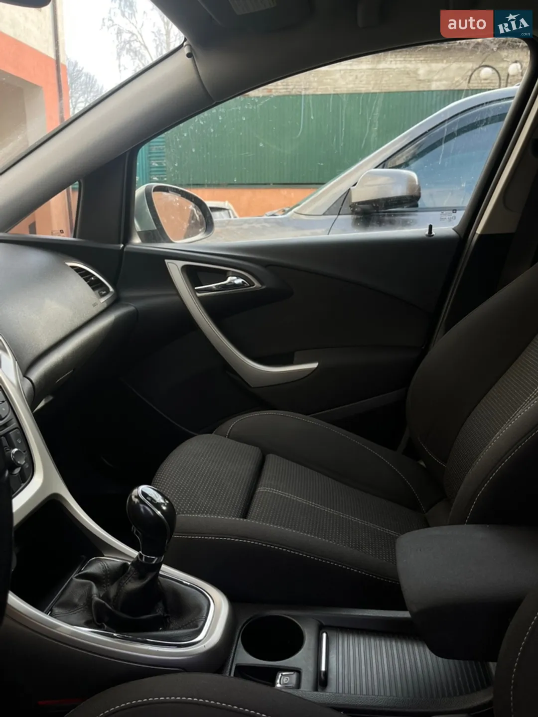 2011 Opel Astra - мініатюра 10