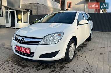 Універсал Opel Astra 2009 в Бучачі