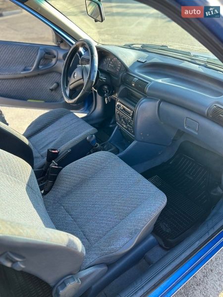 Хэтчбек Opel Astra 1993 в Харькове