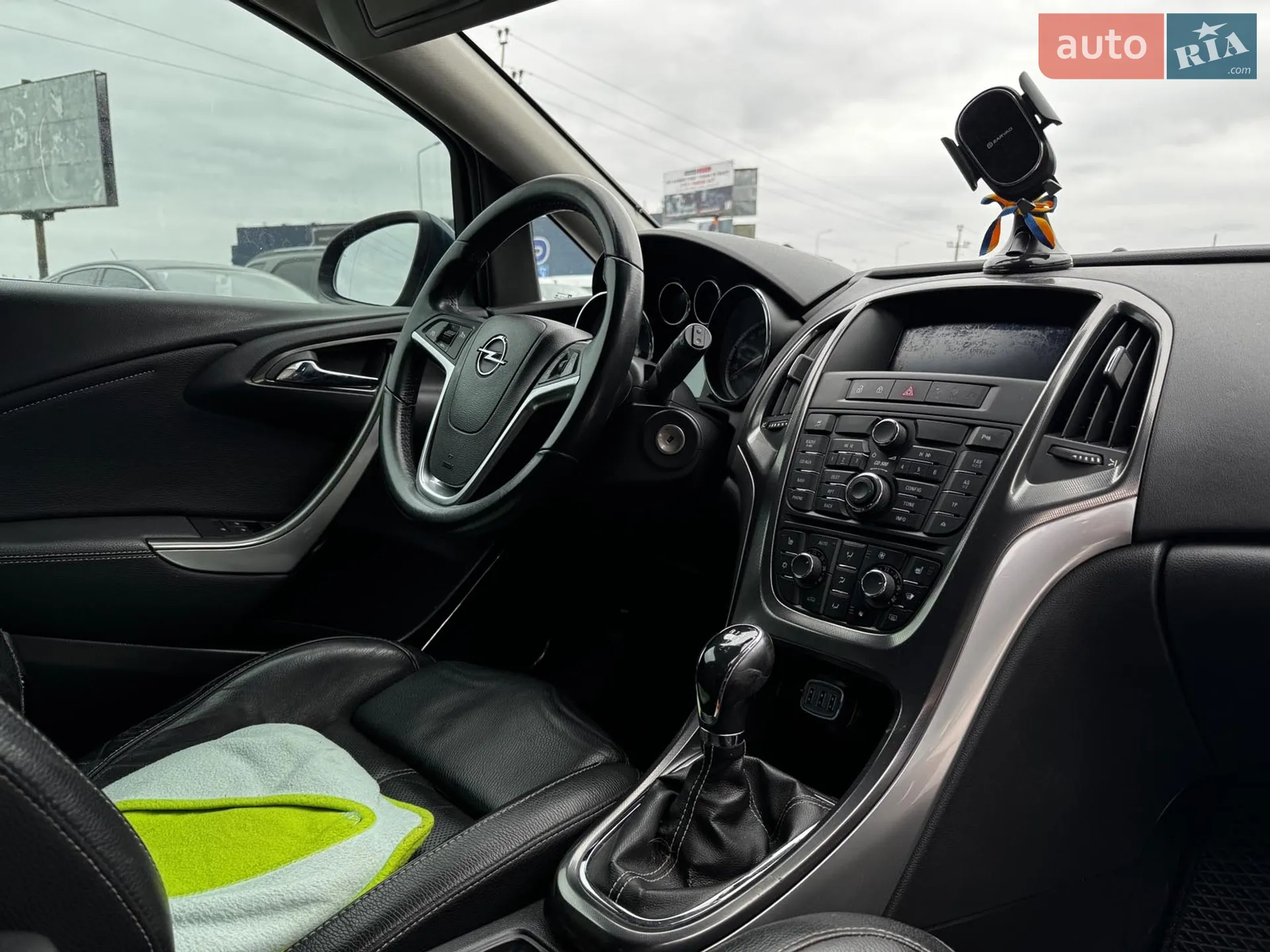 2011 Opel Astra - мініатюра 26