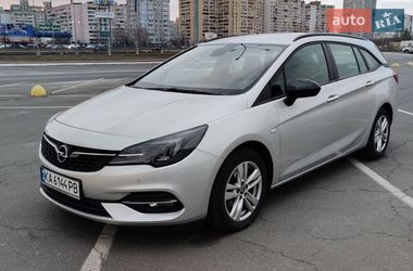 Универсал Opel Astra 2021 в Киеве